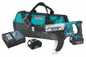 Makita cordless nail gun set with tool, battery, charger, and carrying bag.